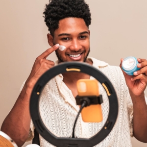 NAD Releases Index of Consumer Dis-Trust for Influencers